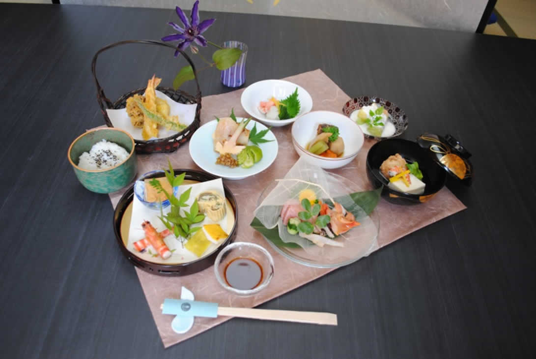 cuisine at Futaba